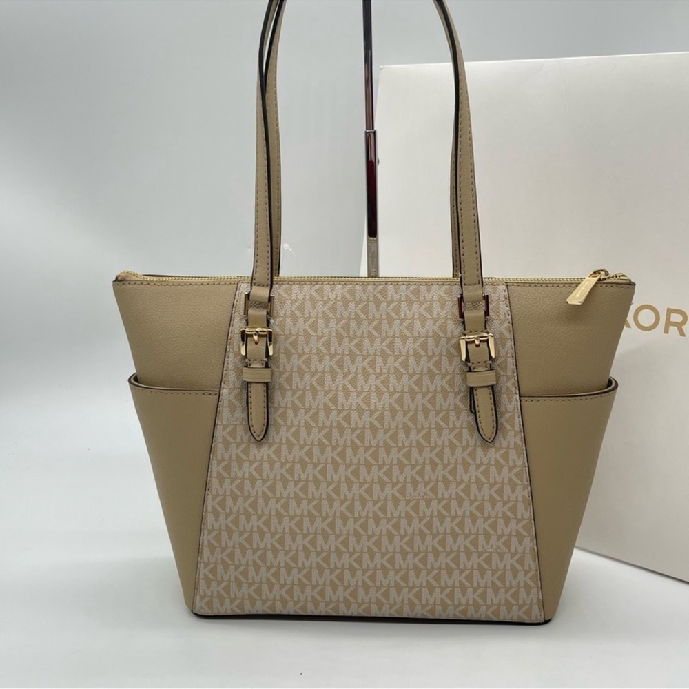 Michael Kors Large Charlotte Tote Bag - Picture 7 of 11